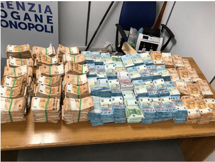 مافيات بإيطاليا تستخدم بنوك ظل صينية لإخفاء مدفوعاتها لمزوديها بالمخدرات من المغرب (تحقيق)