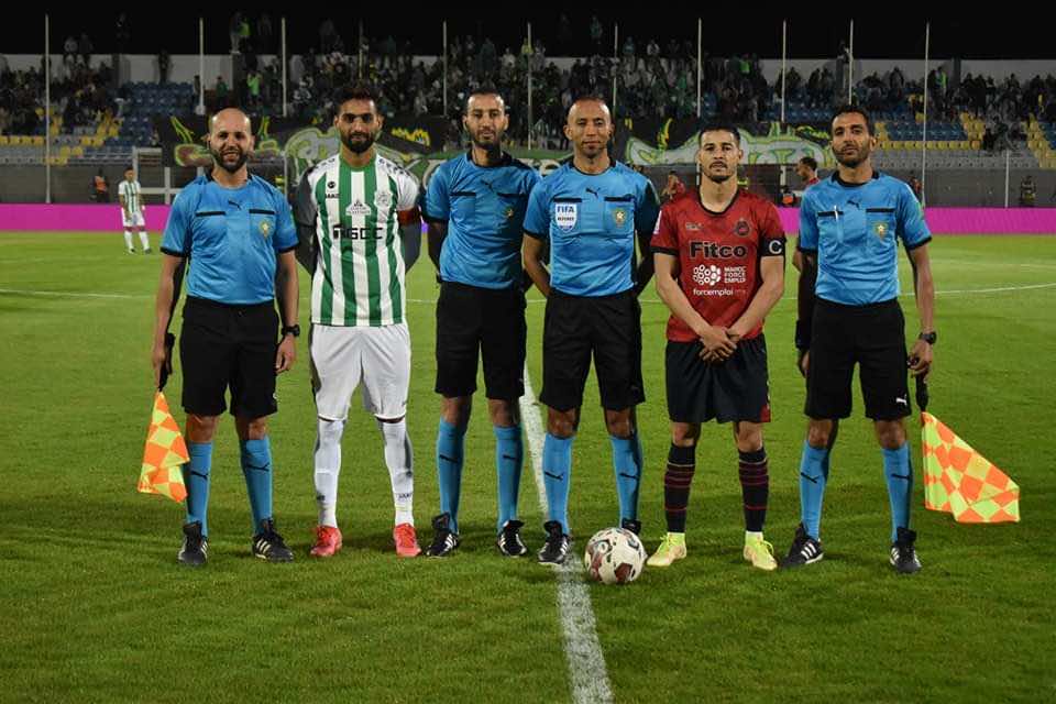 الدفاع الحسني الجديدي يحتج على تحكيم مباراته أمام أولمبيك آسفي ويطالب بفتح تحقيق
