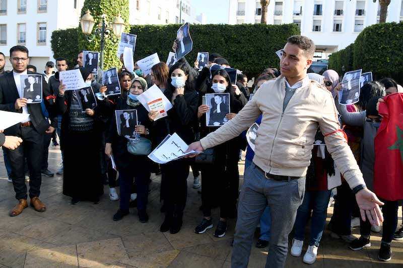 الحوار بين راسبين في امتحان المحاماة ووزارة العدل يصل الباب المسدود
