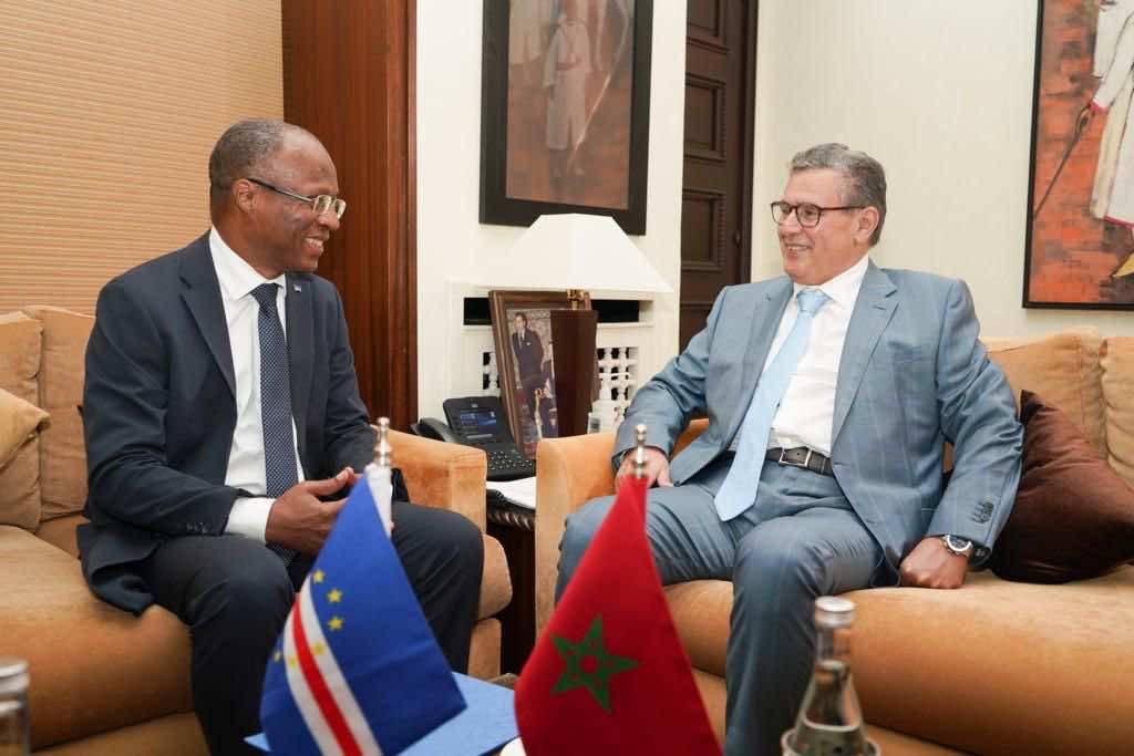 الوزير الأول بجمهورية الرأس الأخضر يجدد التأكيد على دعم بلاده لمخطط الحكم الذاتي في الصحراء عقب لقائه أخنوش