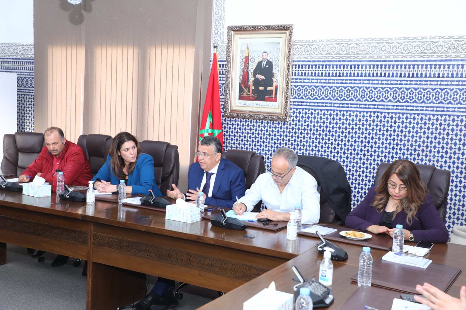 البام يطرد البرلماني الصحراوي الجماني ويجمد عضوية زملائه بلمقدم وهرامي ومكنيف