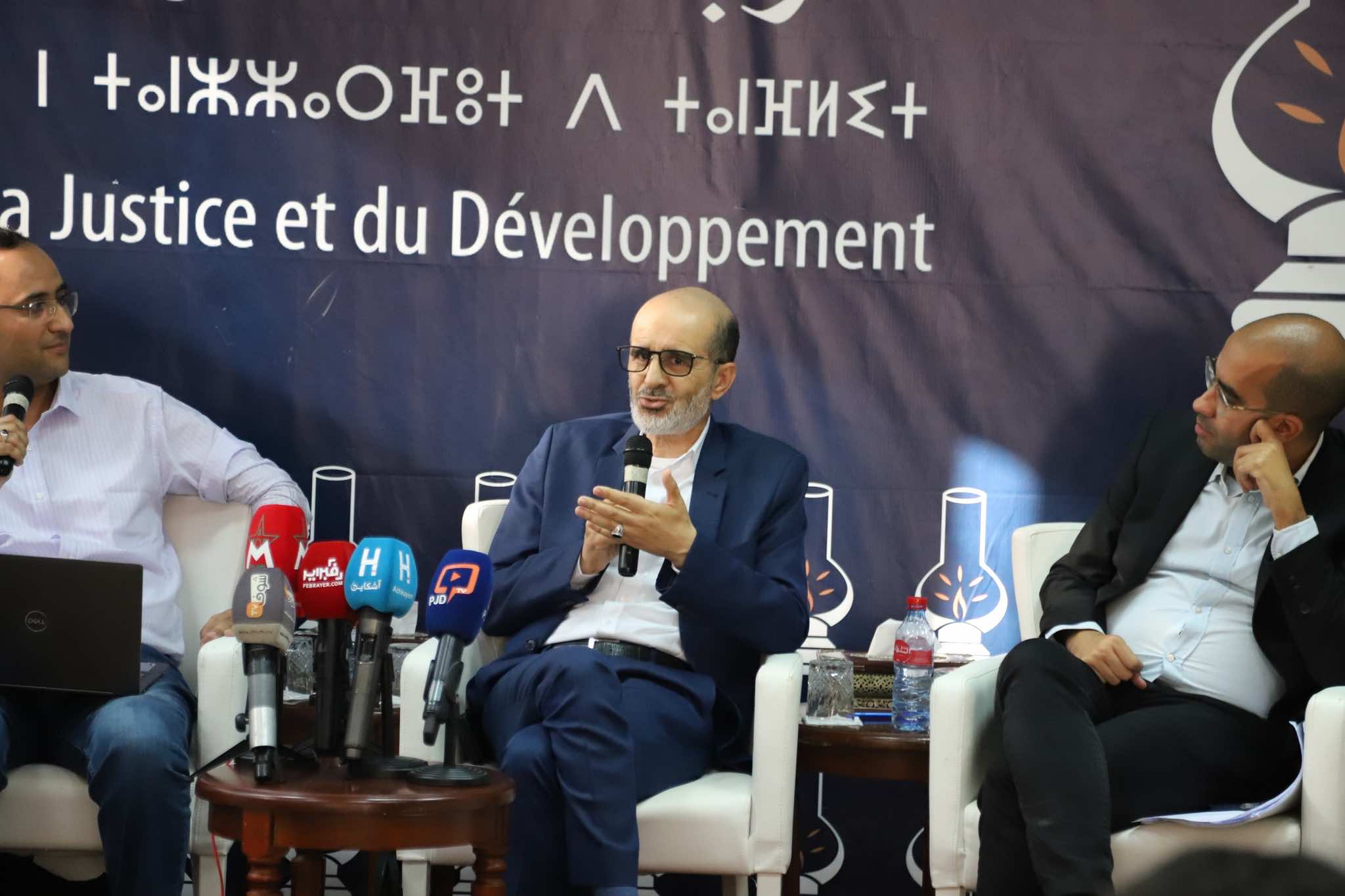 الأزمي: الريع يشتغل على نسف الثقة في المؤسسات عبر النماذج السيئة التي يقدمها للمجالس المنتخبة