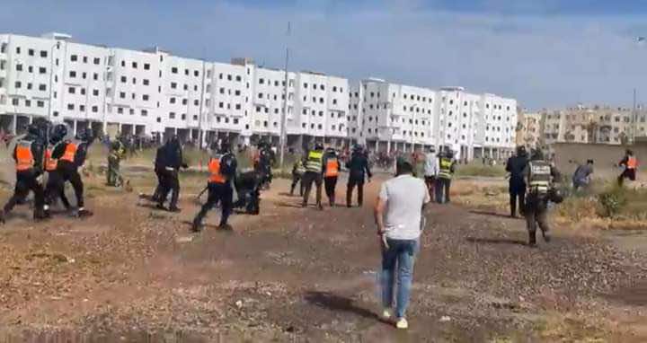 عدد المعتقلين على خلفية أعمال شغب خلال مباراة النادي المكناسي بالدار البيضاء يرتفع إلى 270