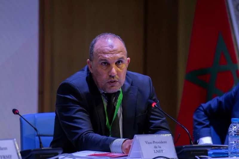 جدل في مجلس المستشارين حول تشبث رئيس فريق نقابة بطرح سؤال على وزيرة السياحة