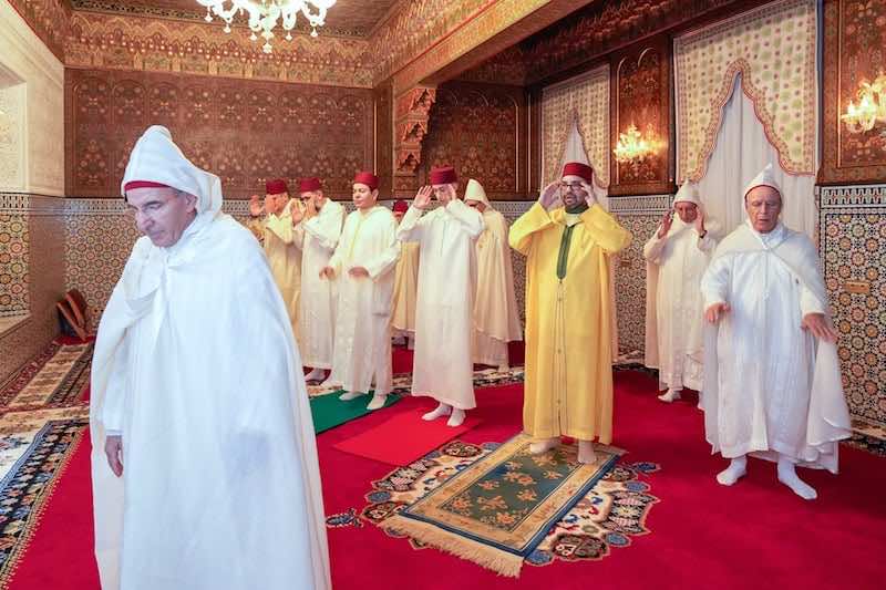 الملك يؤدي صلاة عيد الأضحى بتطوان