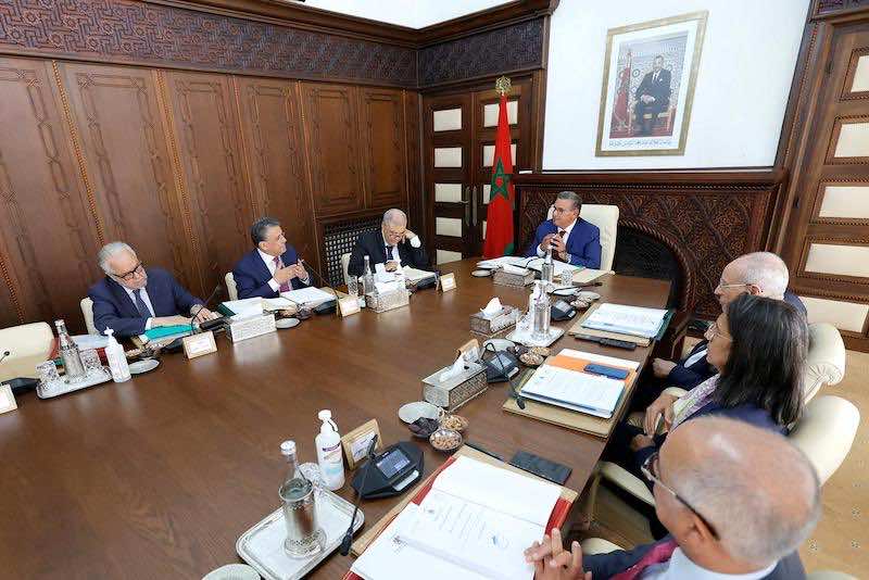الحكومة ستمرر هذا الأسبوع مشروع قانون يمنح أطفال ضحايا الزلزال صفة مكفولي الأمة