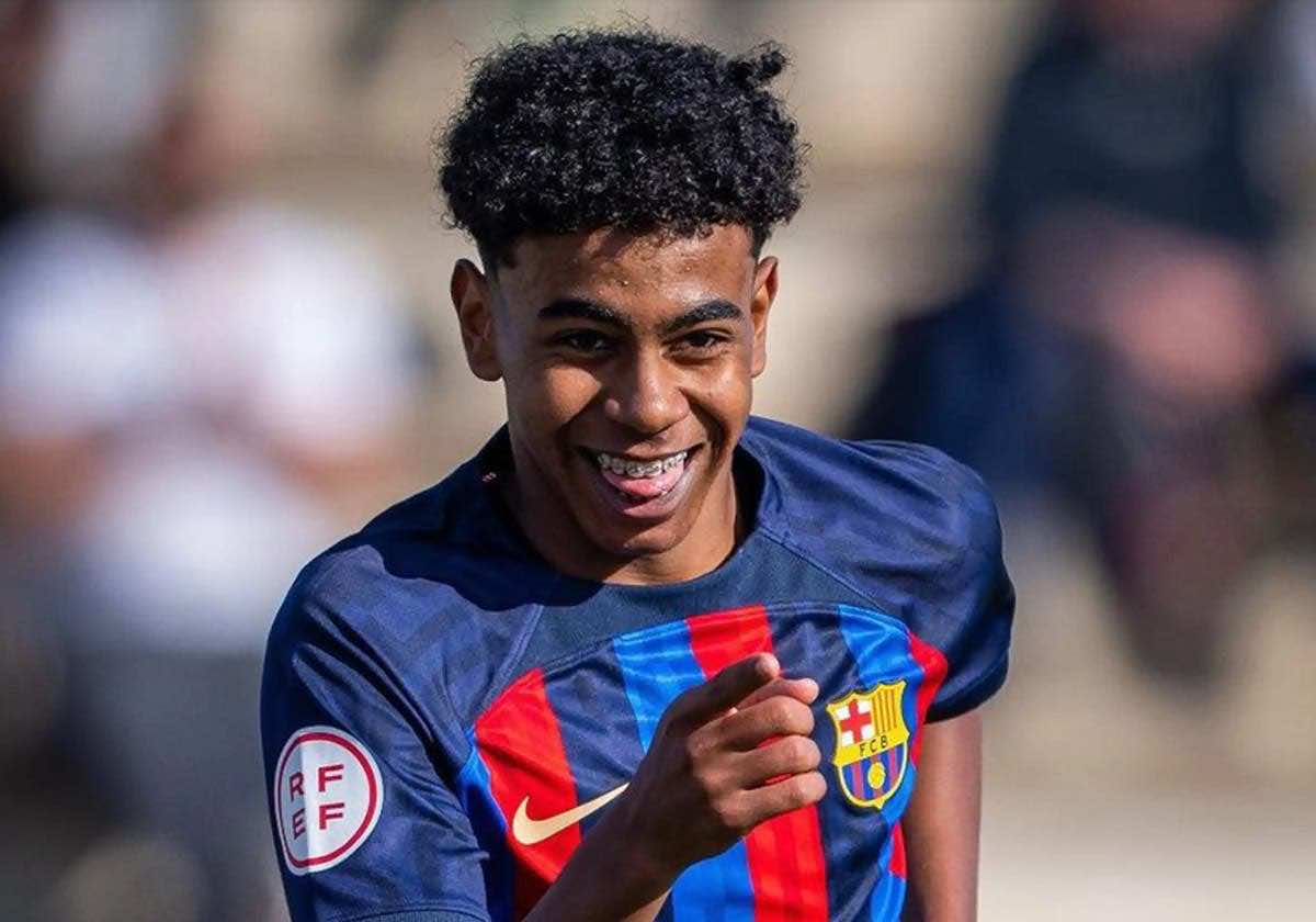 لامين جمال سيلعب بقميص منتخب إسبانيا في مواجهة جورجيا وقبرص خلال تصفيات اليورو
