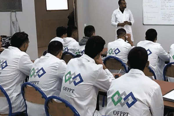 سكوري: 35 ألف متدرب استأنفوا دراستهم بمناطق الزلزال... وسخرنا 6 وحدات متنقلة لتعويض الأقسام المتضررة
