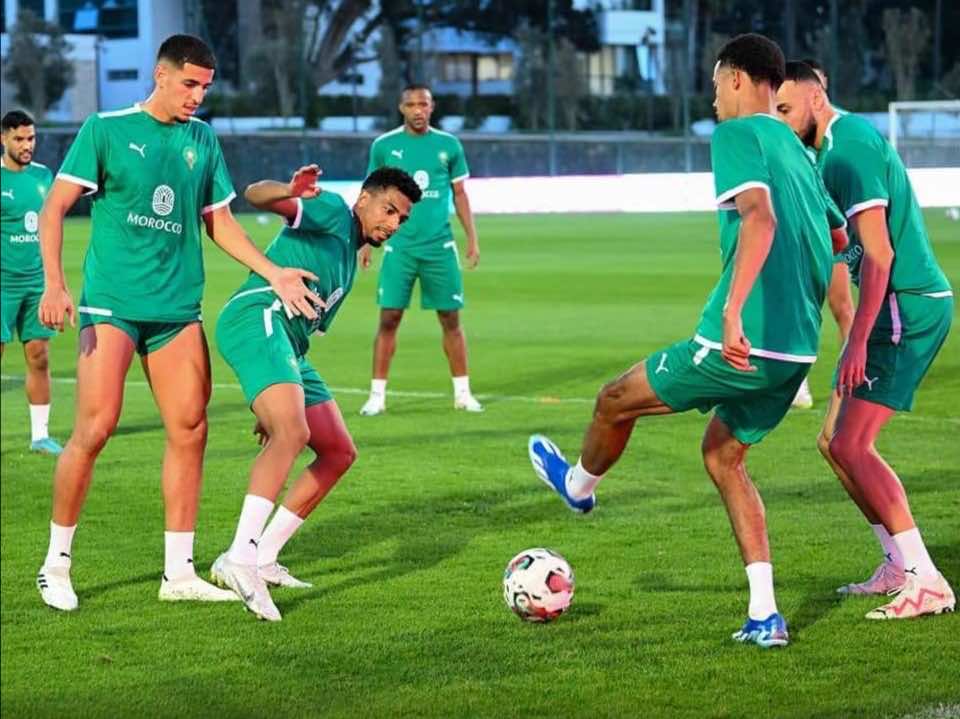 المنتخب المغربي يبدأ استعداداته تحضيرا لمواجهة كوت ديفوار وديا بأبيدجان