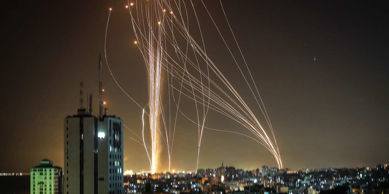 1203 شهيد فلسطيني و1300 قتيل اسرائيلي في أحدث حصيلة لحرب "طوفان الأقصى"