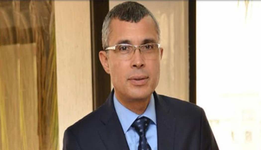 نفاق الغرب