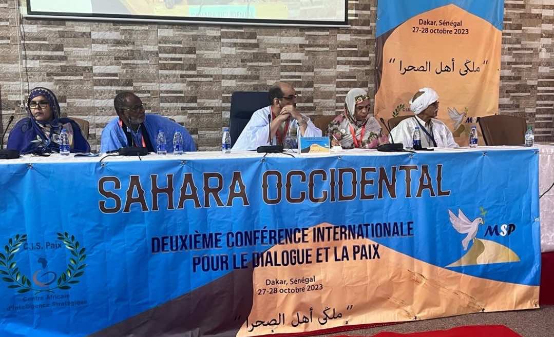 وزير دفاع إسباني سابق في مؤتمر  "صحراويون من أجل السلام": الحكم الذاتي الأفضل لحل نزاع الصحراء