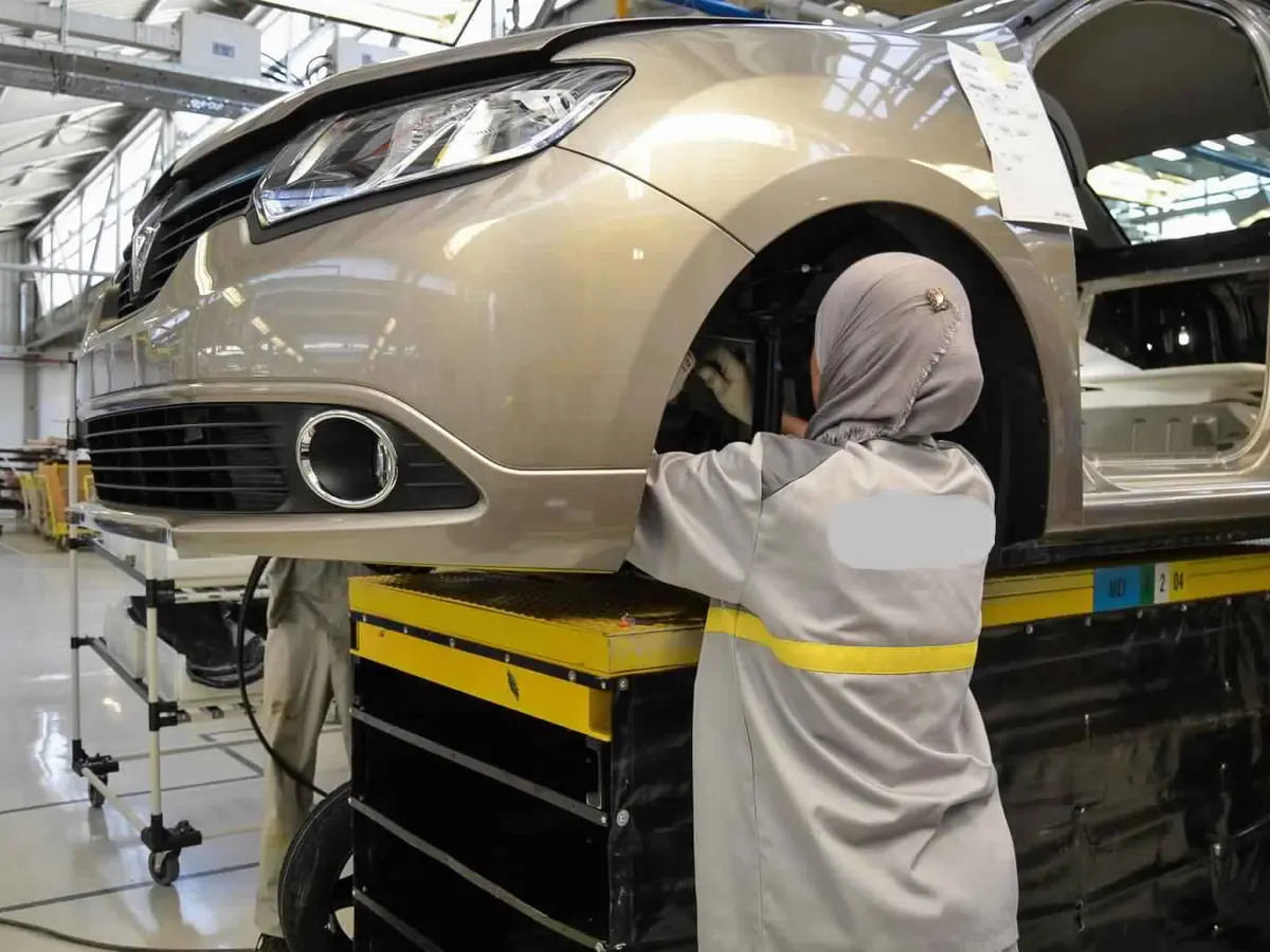 مشروع لصناعة سيارتين كهربائيتين بالقنيطرة