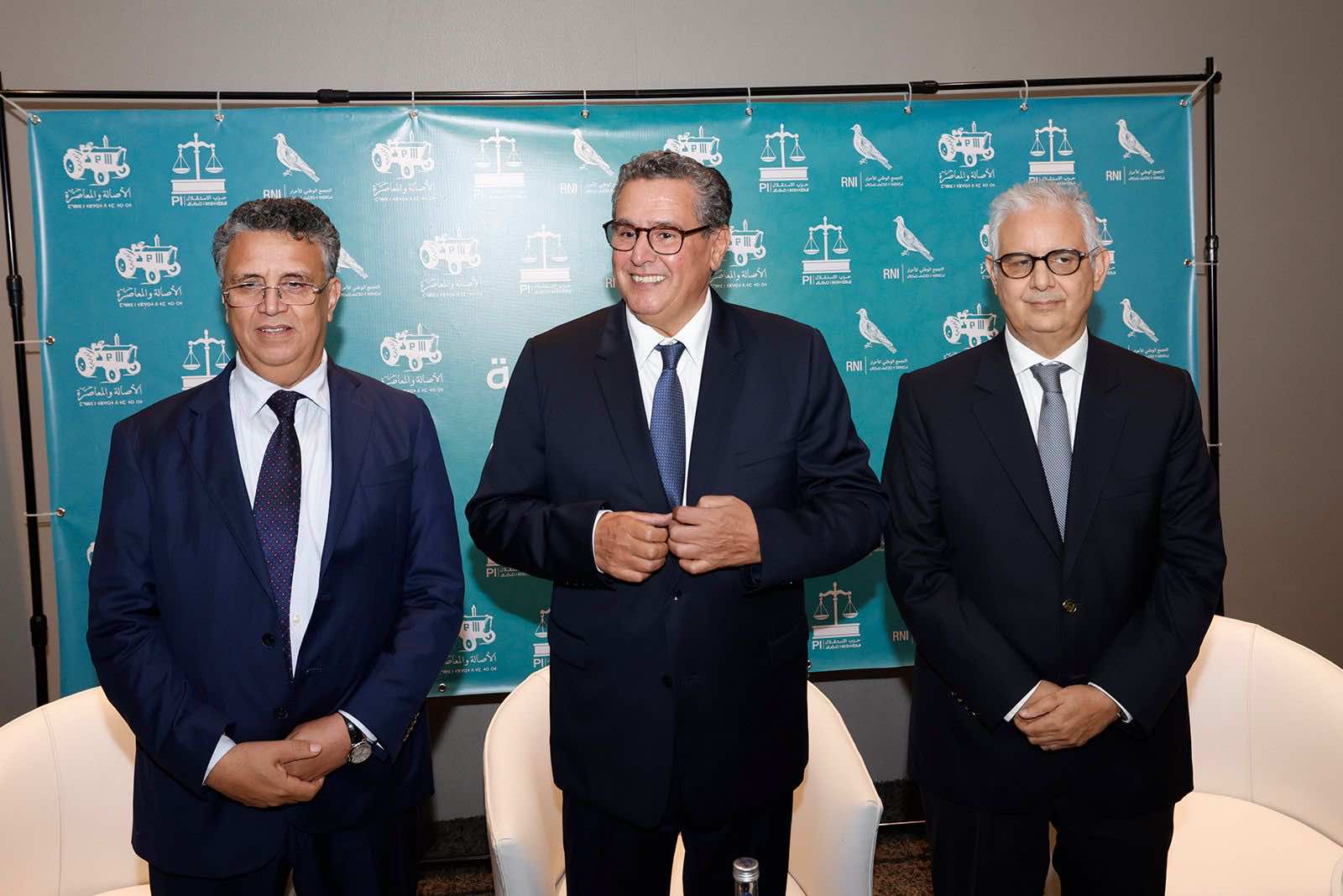 بيان: الأغلبية الحكومية تشترط استئناف الدراسة مقابل مواصلة الحوار حول النظام الأساسي لقطاع التعليم