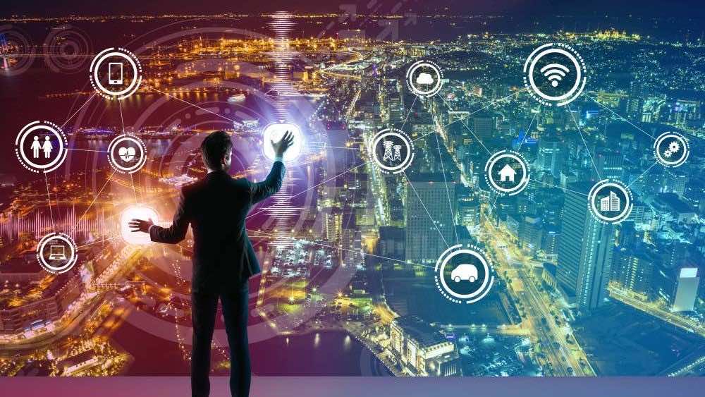 الحكومة تشكل لجنة للتنمية الرقمية سعيا إلى وضع اللمسات الأخيرة على الاستراتيجية الوطنية للقطاع