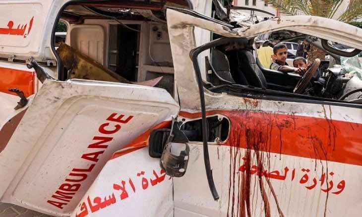 إسرائيل تقتل 4 مسعفين من الهلال الأحمر في قصف استهدف سيارتهم