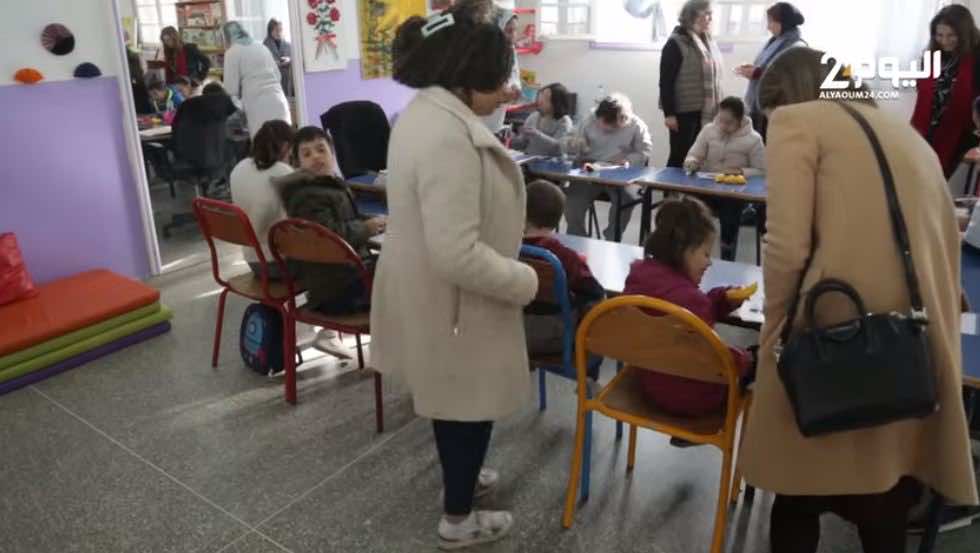 قصة جمعية ملائكة الرباط التي تهتم بالأطفال ثلاثي الصبغي (فيديو)
