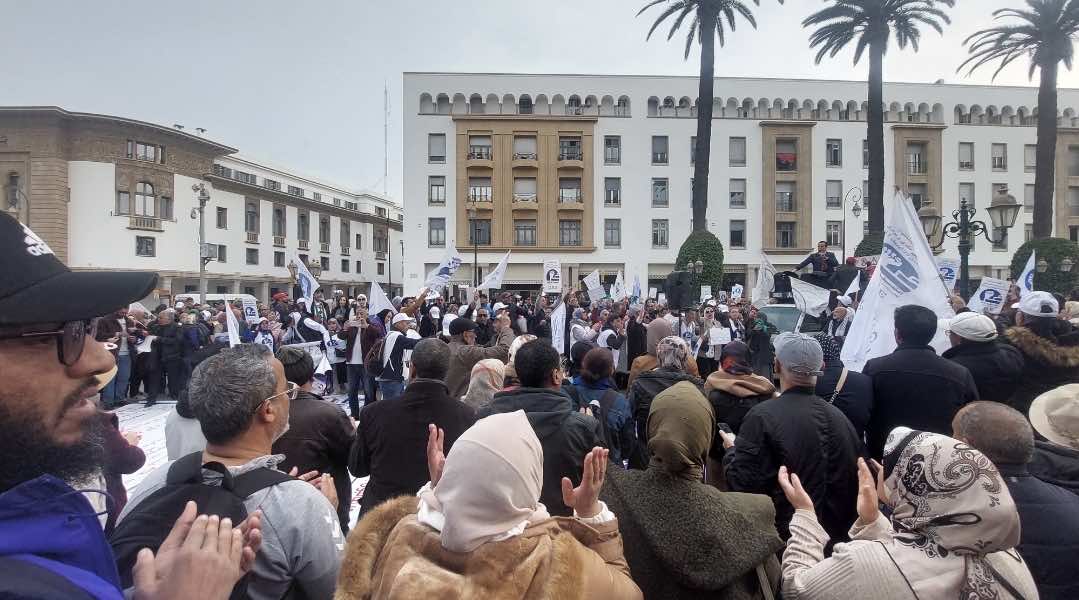 مسيرة الأساتذة اليوم بالرباط تتحدى محاولات إنقاذ الموسم الدراسي