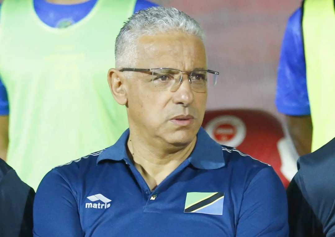 الجزائري عمروش يمثل أمام لجنة تأديبية للكاف بعد هزيمة فريقه التنزاني أمام المغرب بـ3 أهداف