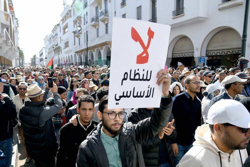 البدء في توقيف الأساتذة المستمرين في الإضراب تمهيدا لمسطرة العزل