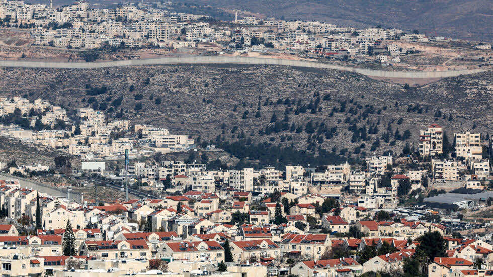 الأمم المتحدة: توسيع المستوطنات الإسرائيلية في الأراضي الفلسطينية يرقى إلى "جريمة حرب"