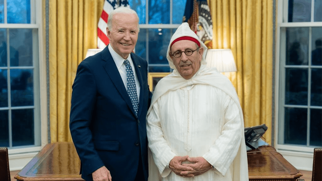الرئيس الأمريكي جو بايدن يستقبل السفير العمراني في واشنطن