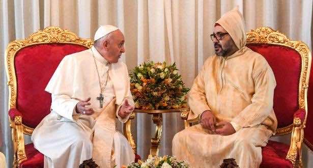 الملك محمد السادس يهنئ البابا فرانسيس بمناسبة ذكرى اعتلائه الكرسي البابوي في حاضرة الفاتيكان