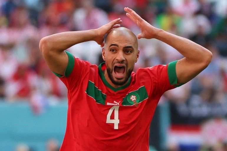 مصدر جامعي: "كاف" أوقف أمرابط لمباراة واحدة فقط وليس مباراتين