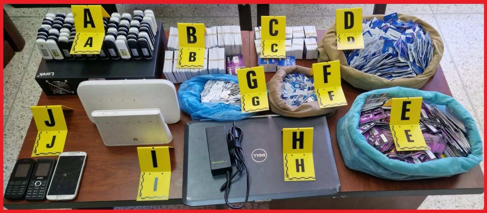 طنجة.. توقيف متهم بالمس بنظم المعالجة الآلية للمعطيات الرقمية بحوزته 2077 شريحة هاتفية