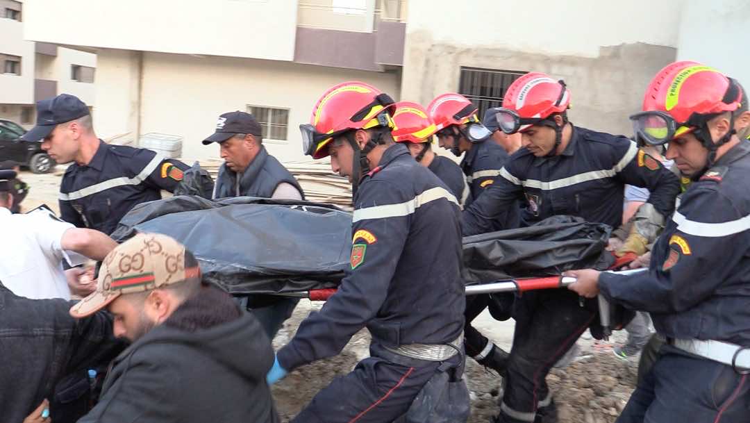 حارس يذهب ضحية انهيار عمارة في طنجة صدر في حق صاحبها قرار إيقاف أشغال البناء