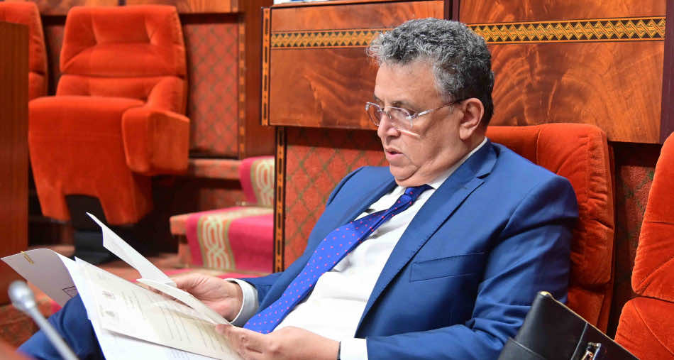 وزير العدل يواجه أسئلة في البرلمان حول تقنين "تيك توك" في المغرب