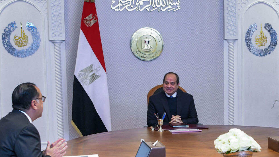 السيسي يكلف مصطفى مدبولي بتشكيل حكومة جديدة في مصر