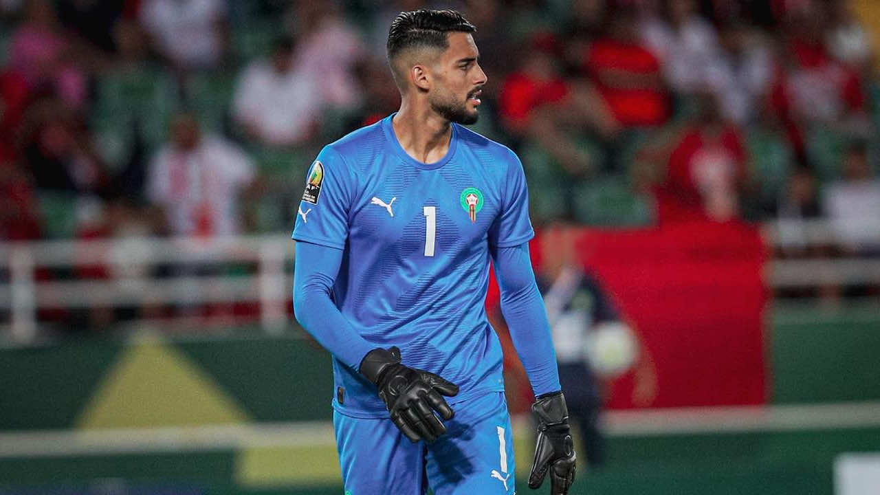 الإصابة تبعد حارس المنتخب الأولمبي بلعروش عن أولمبياد باريس