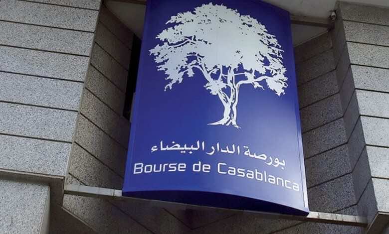 بورصة البيضاء تفتتح تداولاتها بأداء سلبي