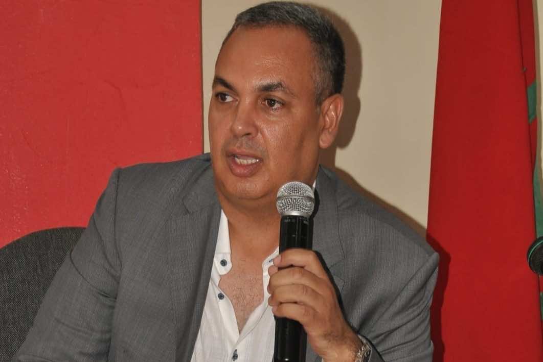رئيس النادي المكناسي يتخلى عن الرئاسة مؤقتا مانحا تفويضا إلى نائبه لتسيير الفريق إلى أجل غير محدد