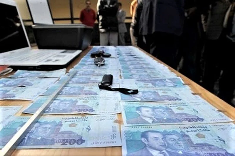 بنك المغرب يرصد أزيد من 6000 ورقة بنكية مزورة خلال سنة 2023