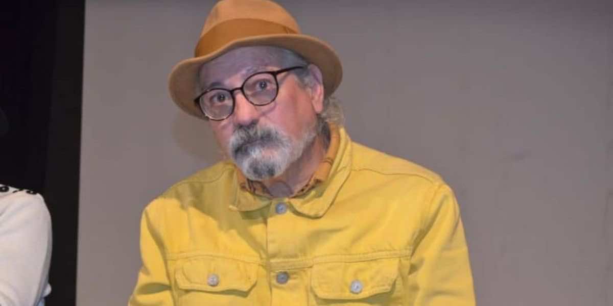 محمد الشوبي: "صاحب هذه الصفحة مات ودفن"
