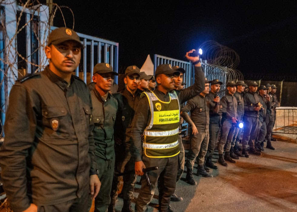 تعبئة أمنية على حدود سبتة عشية موعد "هجرة جماعية" جديدة 