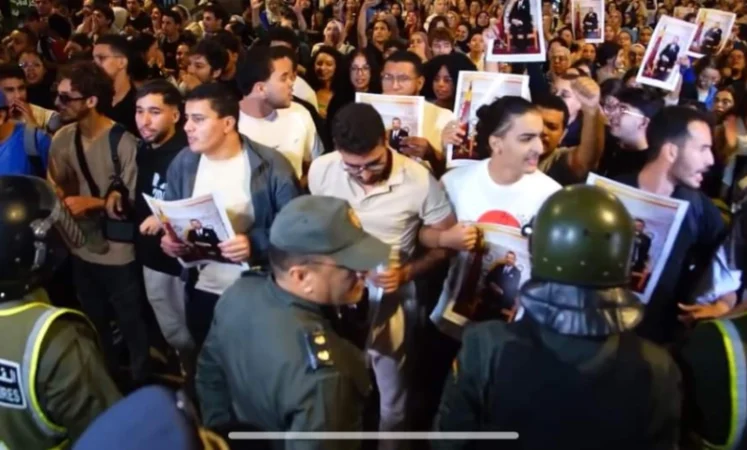 طلبة الطب الموقوفون مهددون بالحبس ثلاث سنوات… وتضامن واسع مع ملفهم