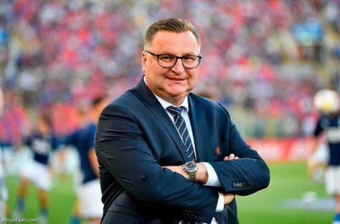 الجيش الملكي ينفصل عن مدربه