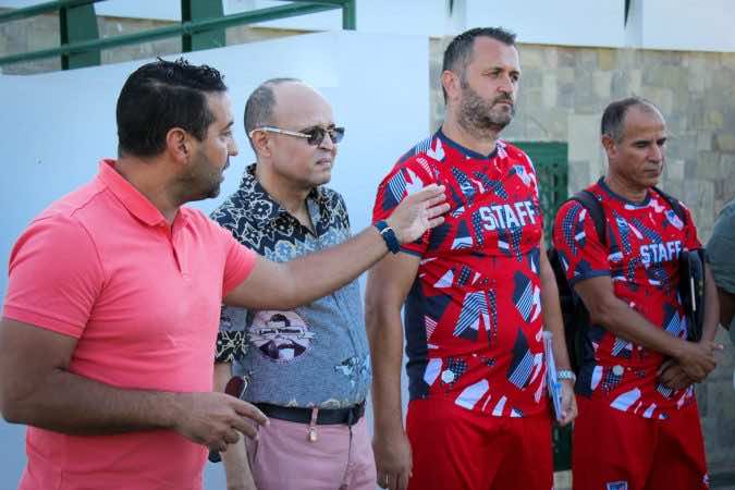 المغرب التطواني ينجح في فسخ عقده مع المدرب الكرواتي بالتراضي