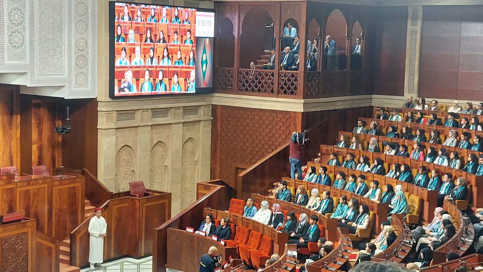 طفلة برلمانية تحرج وزير الصحة حول ضعف الاهتمام بالصحة النفسية للأطفال في المناطق النائية