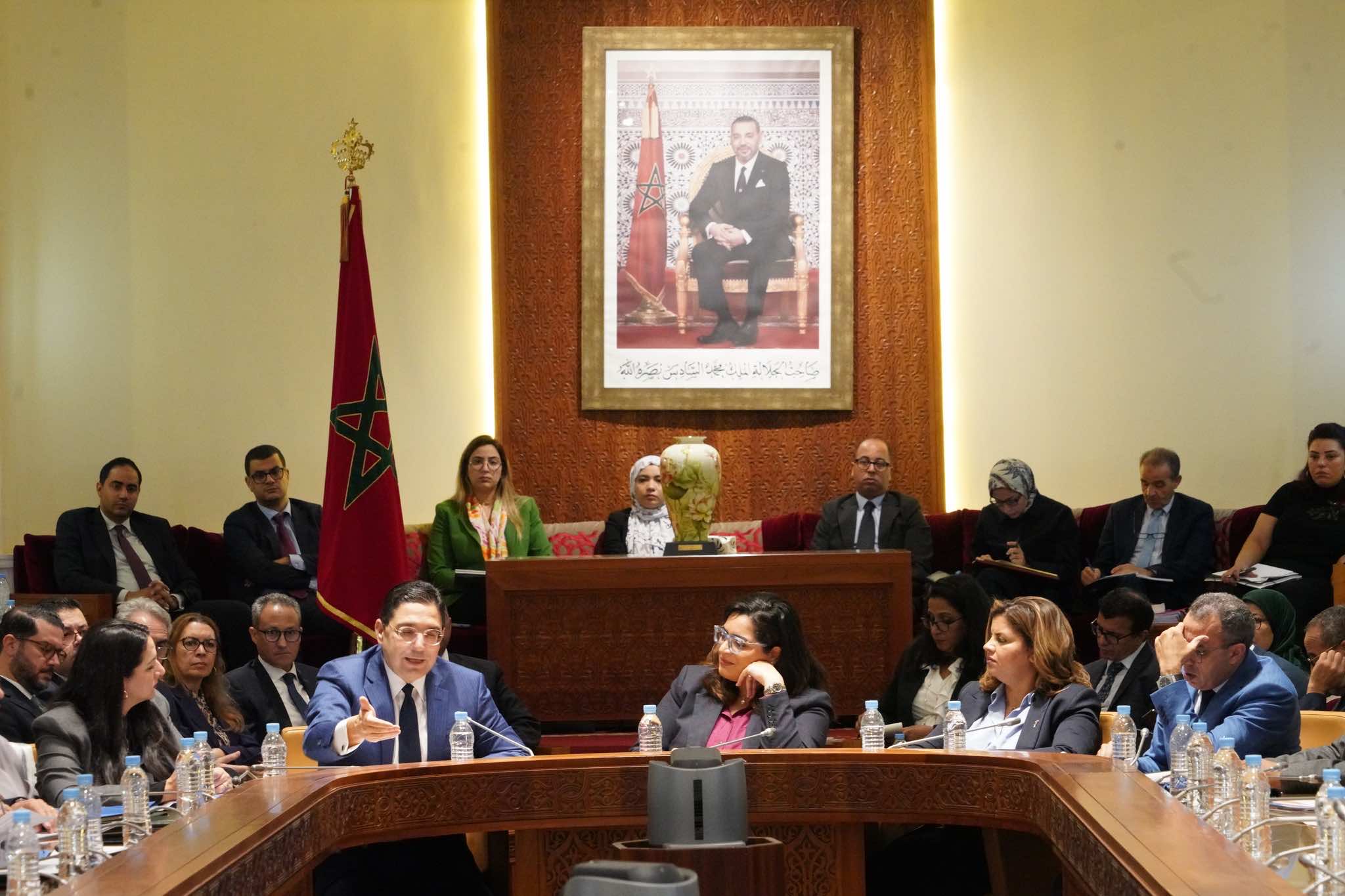 بوريطة يحذر من وضع عالمي قاتم وإشارات تصعيد من الجزائر ومحاولات لجر المنطقة إلى الحرب