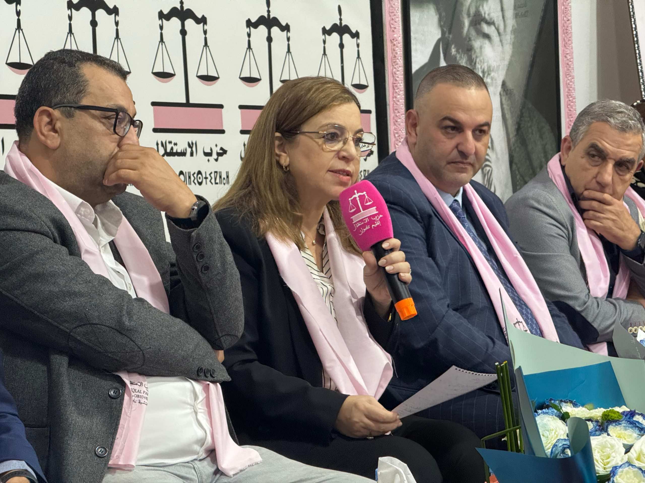 بن يحيى تنفي علمها بمضامين مدونة الأسرة الجديدة لكنها تتمنى أن تشهد تقدما في الحقوق والحريات