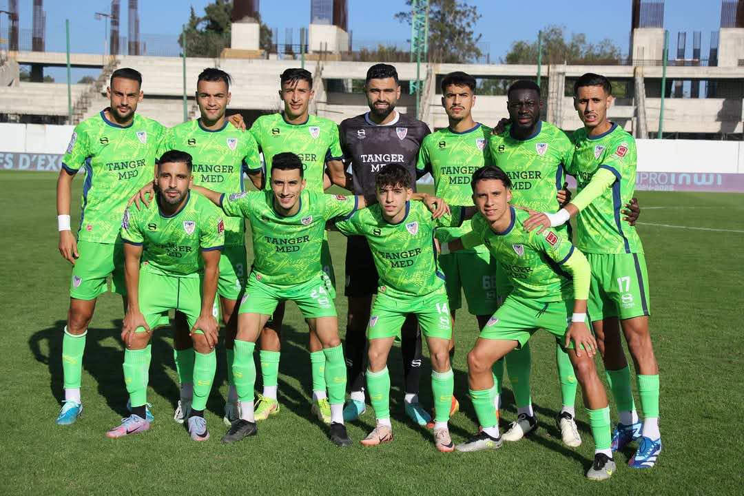 البطولة... المغرب التطواني يواصل نزيف النقاط والجيش الملكي يرتقي إلى الوصافة