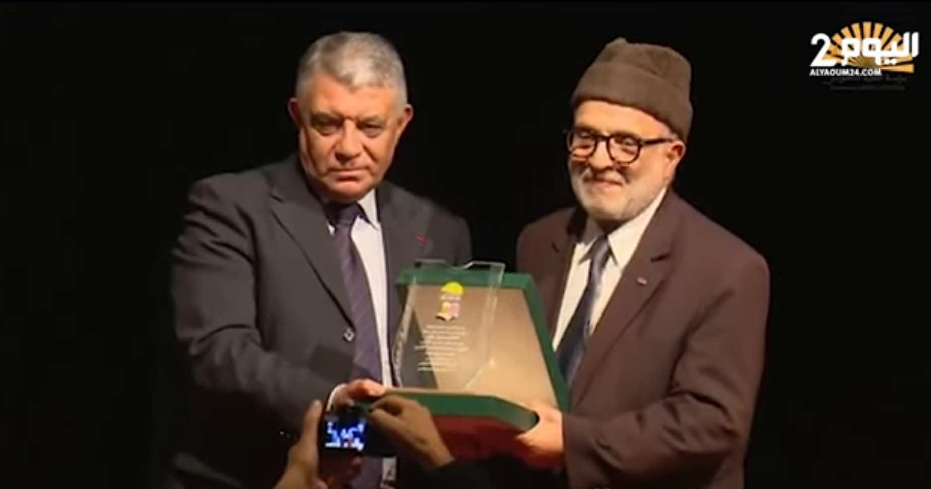 منح جائزة محمد المختار السوسي للباحث محمد خليل