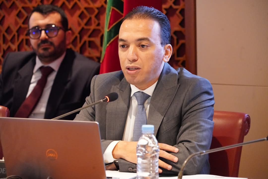 مجمعات للصناعة التقليدية شُيِّدت بالمال العام مغلقة ومهجورة.. وكاتب دولة يعلن اللجوء إلى القضاء