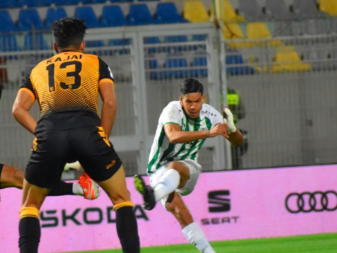 البطولة: الدفاع الجديدي يقتنص فوزا مهما على اتحاد تواركة