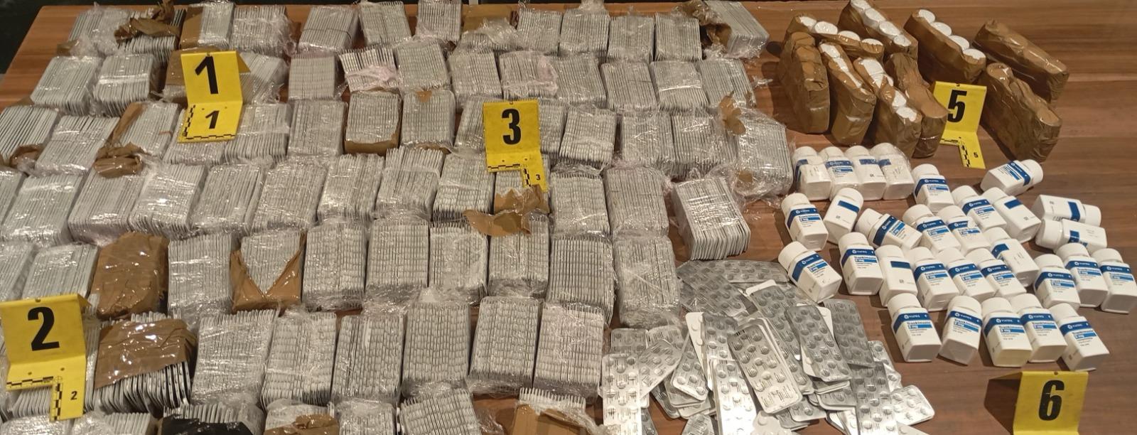 ضبط نحو 65 ألف قرص مخدر بحوزة أسرة قادمة من أوروبا عبر ميناء طنجة