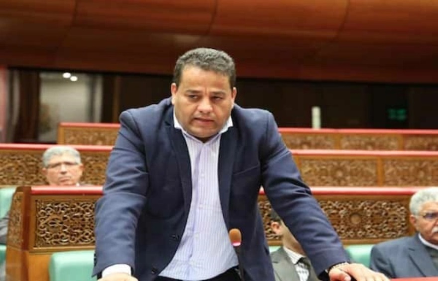 الأصالة والمعاصرة يشيد بالمنجزات "الاقتصادية" للحكومة ويدعو لتعزيز التواصل مع المواطنين